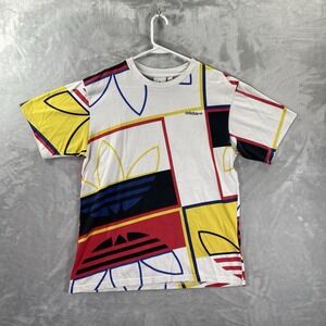 Adidas T-Shirt men's Medium Originals Logo Play Trefoil Short Sleeve Geometric